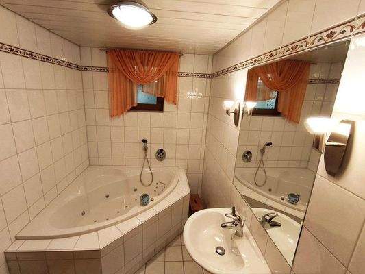 Whirlpool Einliegerwohnung