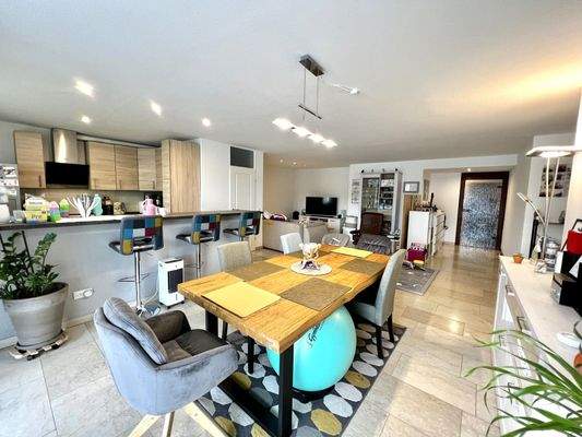 Offenes Wohn-/Esszimmer