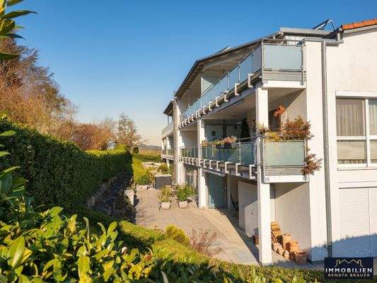 Sonnenterrasse mit separatem Zugang