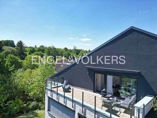 Balkon in Nord-Ost-Ausrichtung