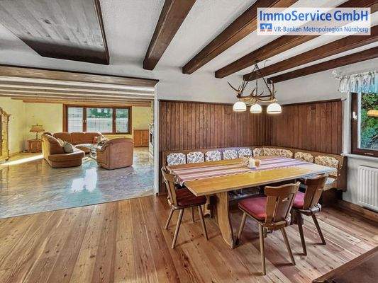 Ess- und Wohnbereich EG