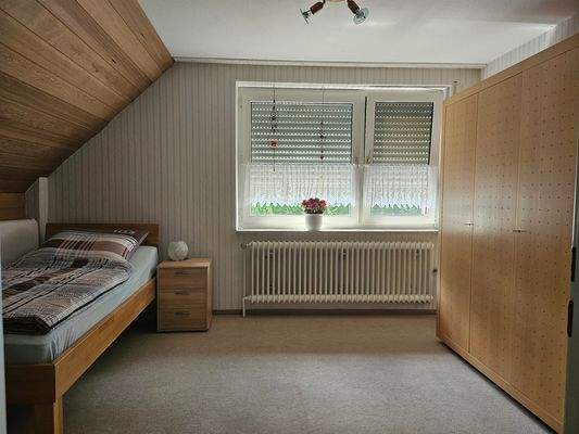 8 - Zimmer DG