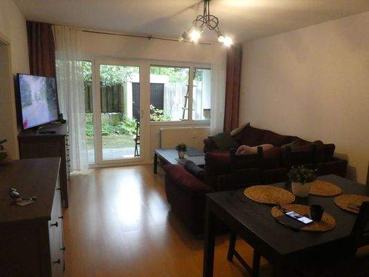 Wohn - und Essbereich