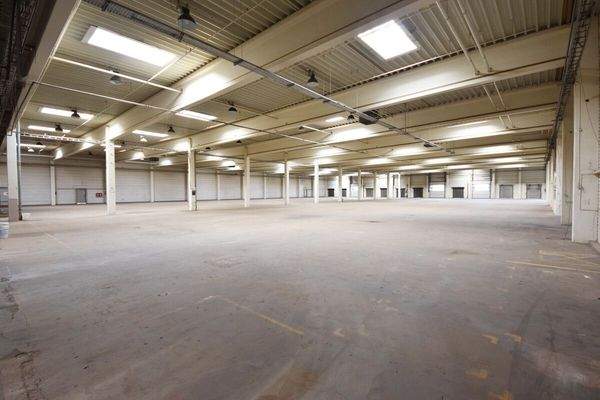Gewerbehalle