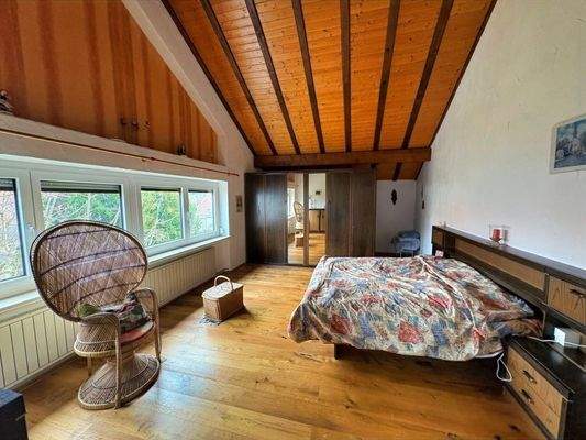 Schlafzimmer DG