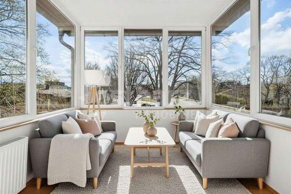 Wintergarten Beispiel (KI generiert)