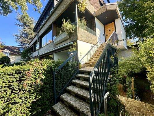 Außenansicht - Zugang