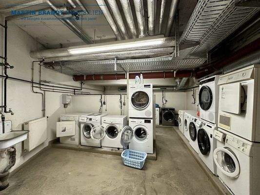 Wasch-, und Trockenraum