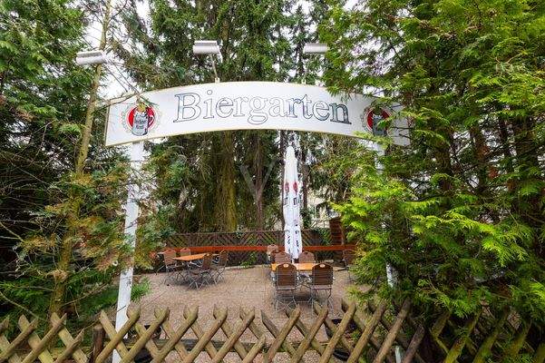 Eingang Biergarten