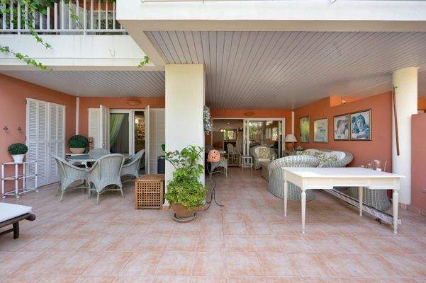 Garden aparmtent in Bendinat