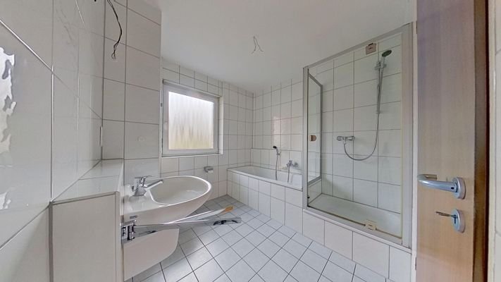 Badezimmer 2