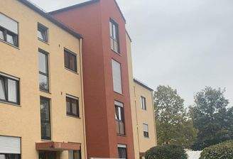 Eingangsbereich - Gebäudeansicht