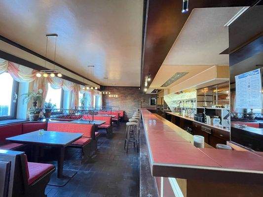 1 EG Sitzreihe neben der Theke 10502