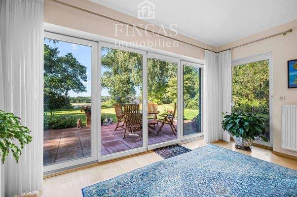 Blick aus dem Wohnzimmer