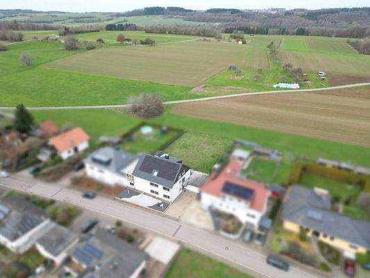 Kernsaniertes 2-3 Familienhaus zum Vollenden in Mettlach