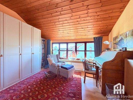 Schlafzimmer 3, DG, Bild 1