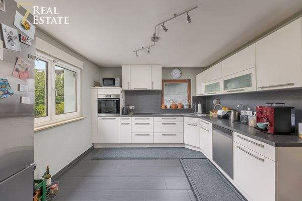 20250911_Kamil_Trojan_Design_Menzingen_Hebelstr._1