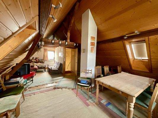 DG Hobbyraum (nicht in Wohnfläche enthalten)