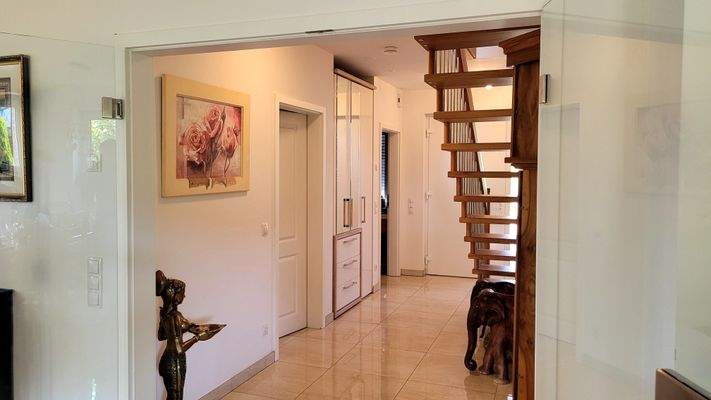 Eingangsbereich Gegenansicht