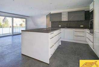 Maisonettwohnung in Bruchhausen! Moderne Ausstattung - mit Top-Einbauküche.