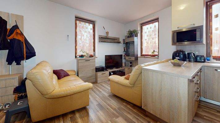 6_phr-Living-Room 4.jpg