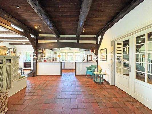 Essdiele mit Küchenblick