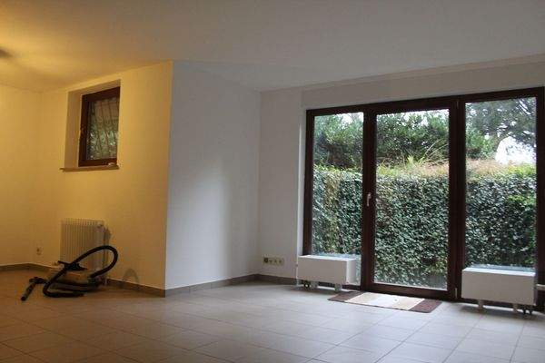 Büro mit viel Lichteinfall