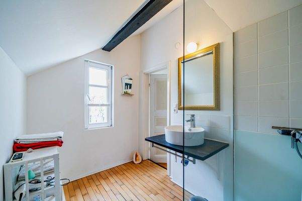 Badezimmer Wohneinheit 2