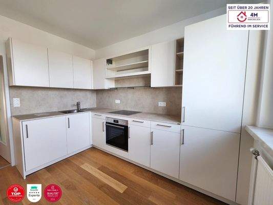 EWE Küche mit Markengeräten