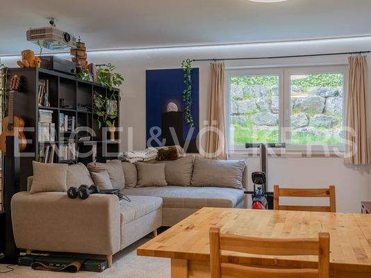 Helles Apartment UG dank großer Abböschung