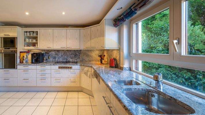 haus-baden-baden-steinbach-kueche-wolf-immobilien