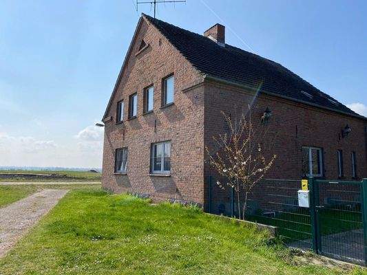 PHOTO-2025-02-14-14-38-43