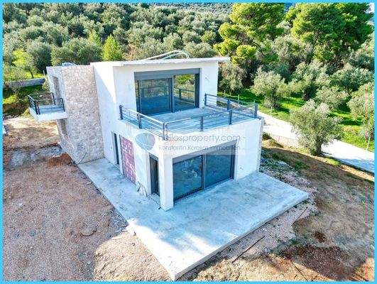 128eaff306eb4b9182a90361b133b343-original