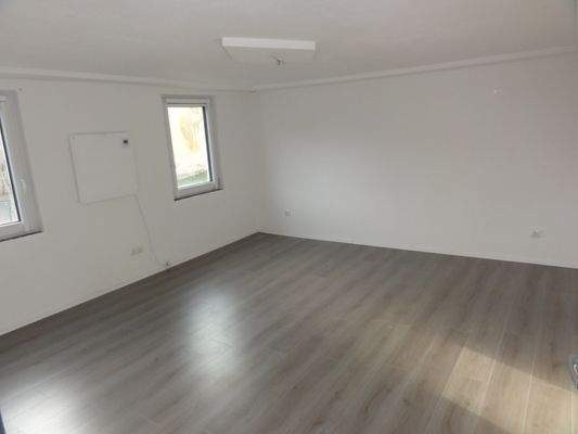 Haus OG Schlafzimmer 1.JPG