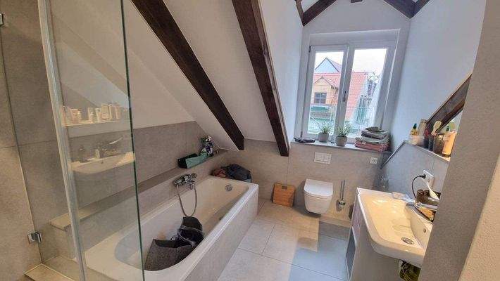 Wohnung AOT8 (6).jpg