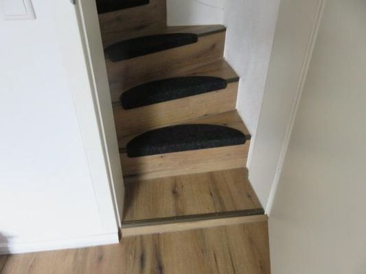 Treppe zum Dachgeschoss