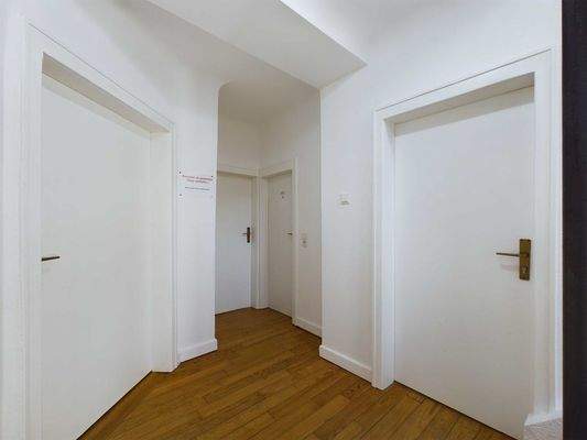 Mehrfamilienhaus Schwalbach