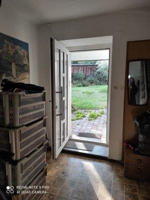 Eingang Wohnhaus und Gewerbe