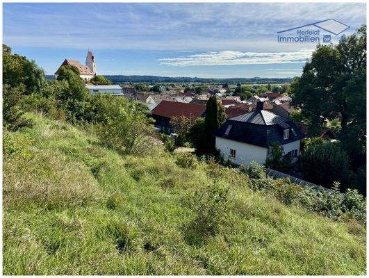 Sehr schöner Ortsrandblick