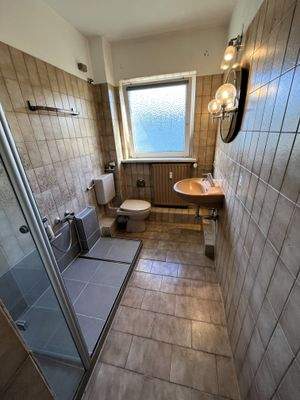 Duschbad mit Fenster