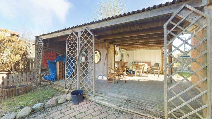 Überdachte Terrasse