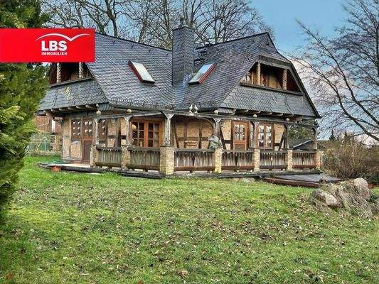 Individuelles Architektenhaus in Fachwerkqualität