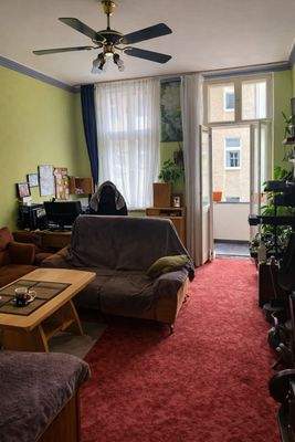 1057-11 Blick ins Wohnzimmer.jpg