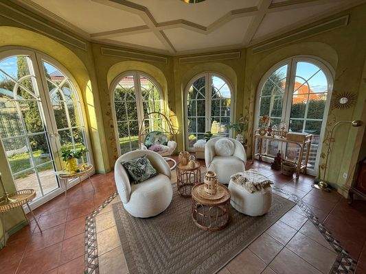 Wintergarten-Essbereich