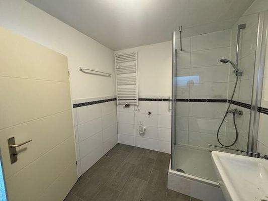 Bad mit Waschmaschinenanschluss