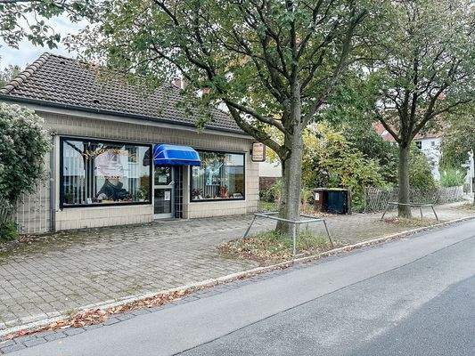 Vorderansicht Friseur 2