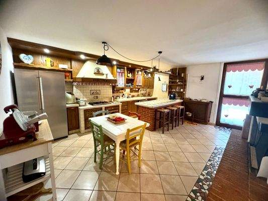 WhatsApp Image 2025-05-21 at 18.34.40 (2).jpeg