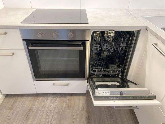 Herd-Kochfeld-Spülmaschine