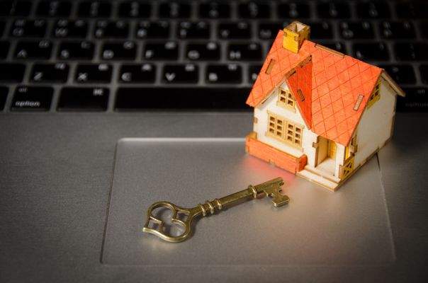 Schlüssel zum eigenen Haus