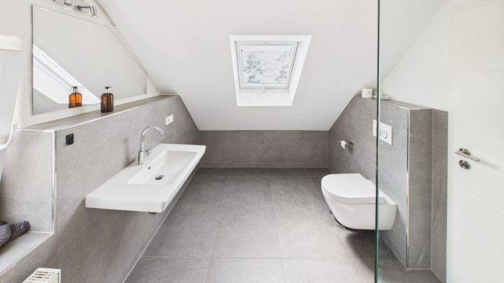 CAM01984G0-PR0499-STILL005